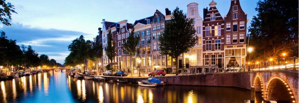 studying-abroad-amsterdam-summer-bridges